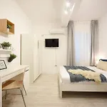Apartamento Cozy 2-bedroom Retreat In The Heart Of History Bucareste
