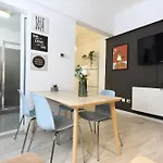 Cozy 2-bedroom Retreat In The Heart Of History * Bucareste