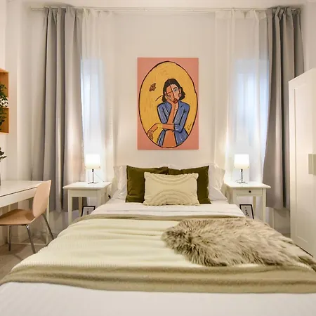 Cozy 2-bedroom Retreat In The Heart Of History Apartment Bucharest