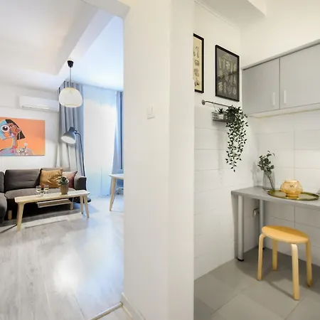 Cozy 2-bedroom Retreat In The Heart Of History Apartment *