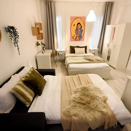 Apartament Cozy 2-bedroom Retreat In The Heart Of History Bucureşti