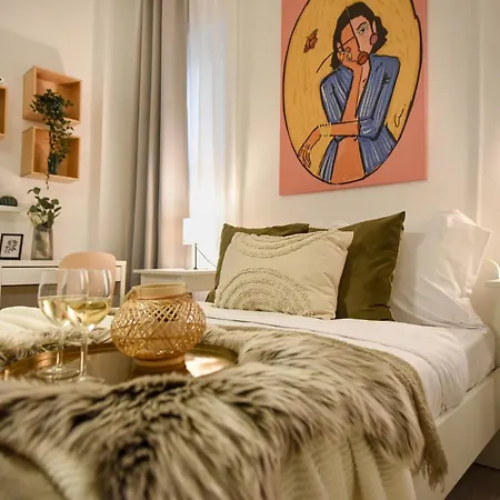 Cozy 2-bedroom Retreat In The Heart Of History アパート *