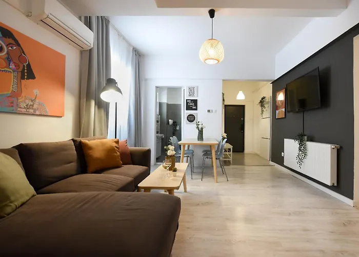 Cozy 2-bedroom Retreat In The Heart Of History Apartament *