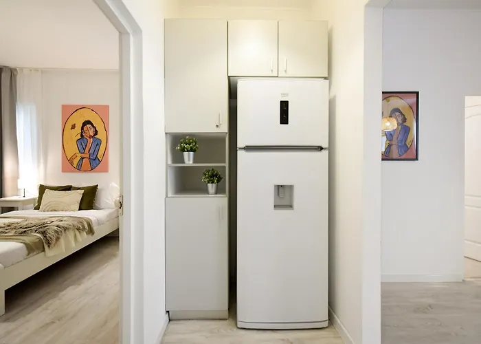 Apartamento Cozy 2-bedroom Retreat In The Heart Of History *